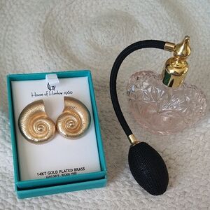 NWT House Of Harlow 1960 14kt Gold Plated Brass Seashell / Snail Shell Earrings